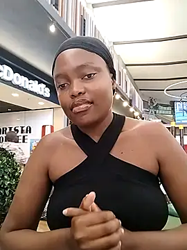 Snapshot of SexyValentinaXX chatting on October 8, 2025, 7:50 am SexyValentinaXX online show from October 8, 2025, 7:50 am