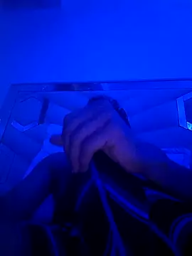 Snapshot of morenito_00987 chatting on September 29, 2025, 11:31 pm morenito 00987 online show from September 29, 2025, 11:31 pm