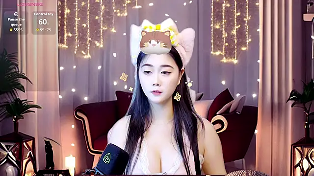 Snapshot of wanwan6377 chatting on October 1, 2025, 4:13 pm wanwan6377 online show from October 1, 2025, 4:13 pm