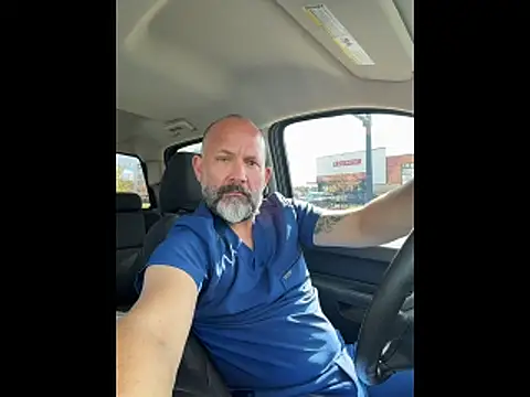 Snapshot of fuckadilf chatting on November 10, 2025, 4:39 pm fuckadilf online show from November 10, 2025, 4:39 pm