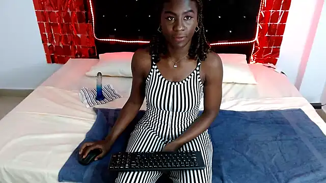 NaomiRosexxx online show from October 20, 2025, 1:55 pm