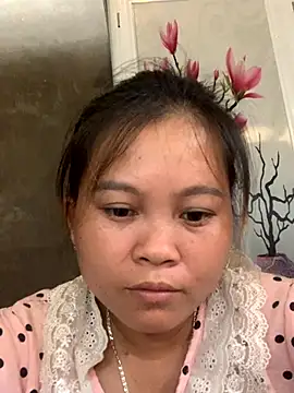 Snapshot of lan-xinh01 chatting on October 5, 2025, 7:39 am lan-xinh01 online show from October 5, 2025, 7:39 am