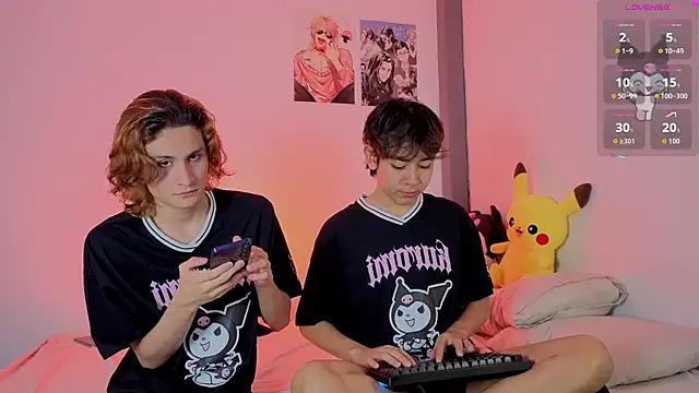 Snapshot of Darcy_and_Stolas chatting on October 21, 2025, 8:42 pm Darcy and Stolas online show from October 21, 2025, 8:42 pm