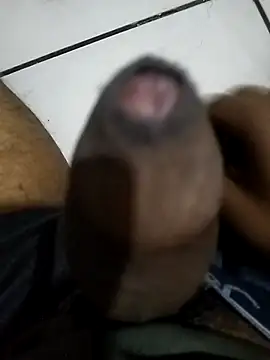 Snapshot of jeet_00 chatting on October 24, 2025, 9:11 pm jeet 00 online show from October 24, 2025, 9:11 pm