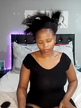 Snapshot of Jessy_B69 chatting on October 1, 2025, 6:25 pm Jessy B69 online show from October 1, 2025, 6:25 pm