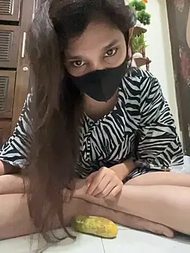 Snapshot of Sweet_Couple59 chatting on October 23, 2025, 4:39 pm Sweet Couple59 online show from October 23, 2025, 4:39 pm