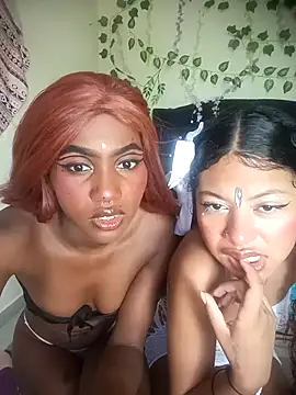 Snapshot of venus_kiss chatting on November 1, 2025, 4:09 pm venus kiss online show from November 1, 2025, 4:09 pm