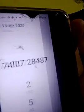 Snapshot of CUT_MOM chatting on October 17, 2025, 4:59 am CUT MOM online show from October 17, 2025, 4:59 am