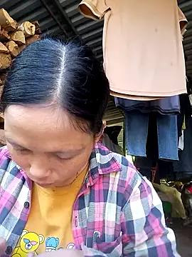 Snapshot of hanghuong chatting on October 18, 2025, 1:08 am hanghuong online show from October 18, 2025, 1:08 am