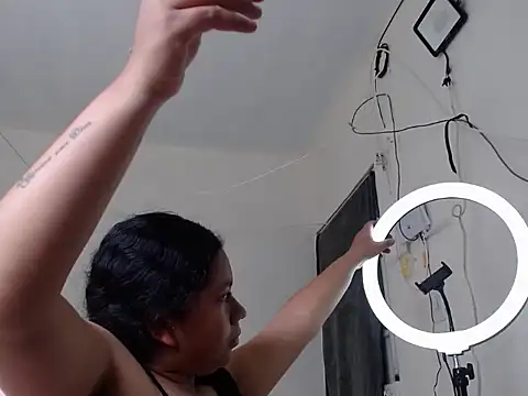 Snapshot of Agatha_milk24 chatting on November 5, 2025, 2:39 pm Agatha milk24 online show from November 5, 2025, 2:39 pm