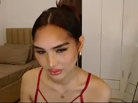 Snapshot of MonstrousDarcy chatting on November 5, 2025, 8:53 pm MonstrousDarcy online show from November 5, 2025, 8:53 pm