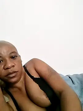 Snapshot of staceyde chatting on October 10, 2025, 1:21 pm staceyde online show from October 10, 2025, 1:21 pm