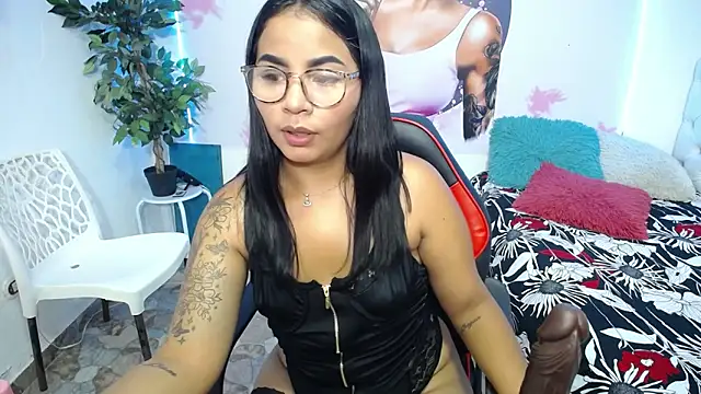 Snapshot of valery_carter19 chatting on October 13, 2025, 3:50 am valery carter19 online show from October 13, 2025, 3:50 am