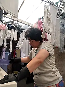 Snapshot of saori_venus chatting on November 3, 2025, 5:47 pm saori venus online show from November 3, 2025, 5:47 pm