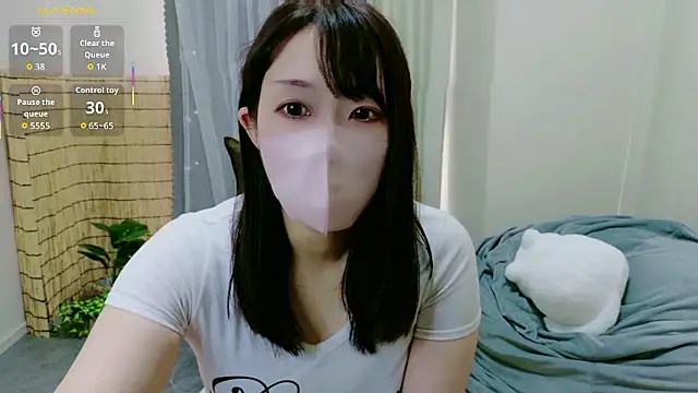 Snapshot of Natsumi-chan chatting on October 12, 2025, 4:00 am Natsumi-chan online show from October 12, 2025, 4:00 am