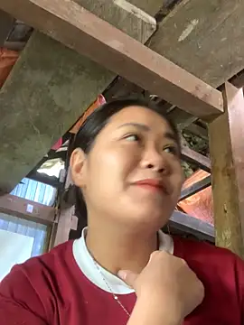 Snapshot of Misu-u chatting on October 8, 2025, 1:58 am Misu-u online show from October 8, 2025, 1:58 am