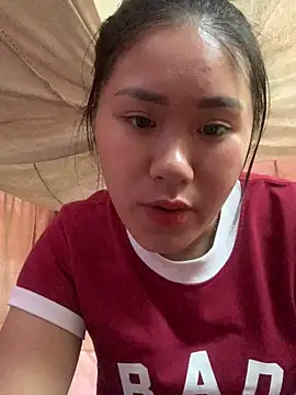 Snapshot of Misu-u chatting on November 4, 2025, 1:38 am Misu-u online show from November 4, 2025, 1:38 am