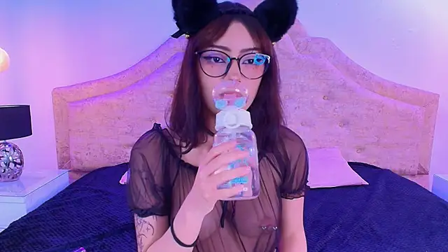 Aiko nyuu online show from October 22, 2025, 7:46 pm