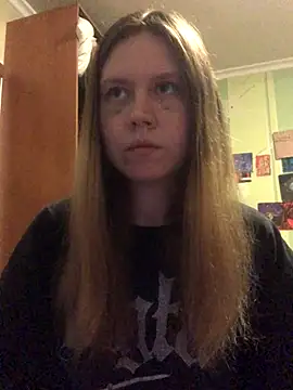 Snapshot of LunaVirelle chatting on October 25, 2025, 7:52 pm LunaVirelle online show from October 25, 2025, 7:52 pm