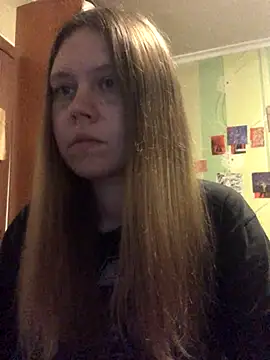 Snapshot of LunaVirelle chatting on November 6, 2025, 5:36 pm LunaVirelle online show from November 6, 2025, 5:36 pm