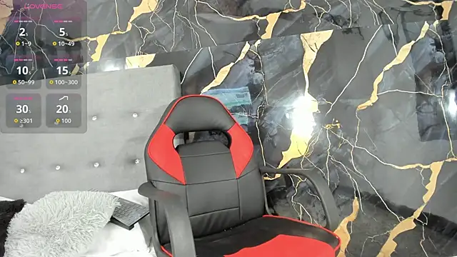 Snapshot of Aisha_Saleh chatting on October 30, 2025, 7:25 pm Aisha Saleh online show from October 30, 2025, 7:25 pm