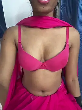 Snapshot of Miami_198 chatting on November 2, 2025, 8:33 pm Miami 198 online show from November 2, 2025, 8:33 pm