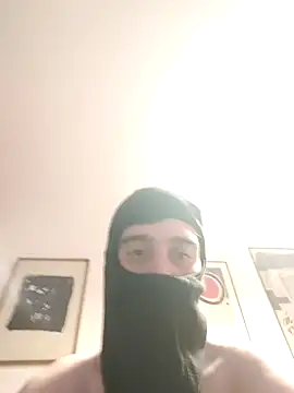 Snapshot of Pimpinela23 chatting on November 9, 2025, 1:15 am Pimpinela23 online show from November 9, 2025, 1:15 am