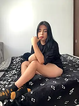 Sienna LaCroixx online show from October 30, 2025, 7:47 pm