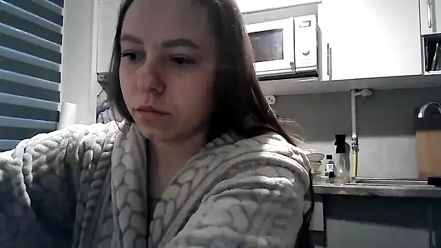 Snapshot of Ladikisss_20 chatting on October 16, 2025, 4:13 am Ladikisss 20 online show from October 16, 2025, 4:13 am