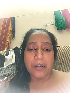 Snapshot of Khushi-20 chatting on October 27, 2025, 6:23 pm Khushi-20 online show from October 27, 2025, 6:23 pm