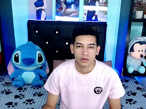 x Aaron x online show from October 24, 2025, 3:36 am