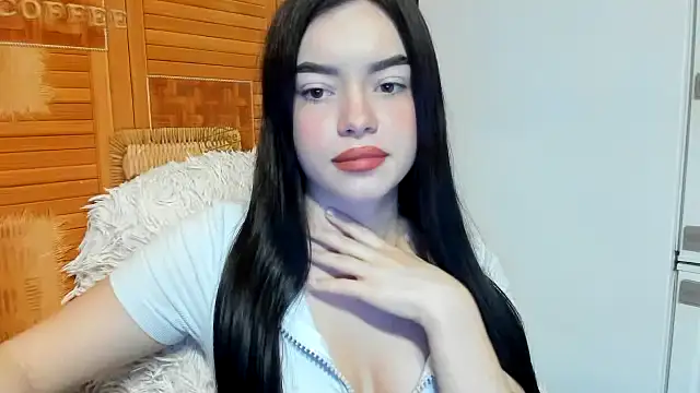 Emma Starlet  online show from October 23, 2025, 3:11 pm