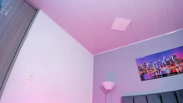 Snapshot of paulacastilla chatting on October 30, 2025, 3:24 pm paulacastilla online show from October 30, 2025, 3:24 pm