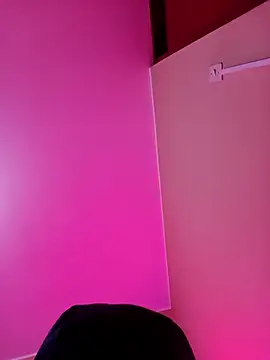 Snapshot of xcodigorojo chatting on November 13, 2025, 6:23 am xcodigorojo online show from November 13, 2025, 6:23 am