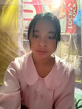 Snapshot of Linh-xxx chatting on October 15, 2025, 10:54 pm Linh-xxx online show from October 15, 2025, 10:54 pm