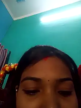 Snapshot of Prishacam2 chatting on October 29, 2025, 5:20 am Prishacam2 online show from October 29, 2025, 5:20 am