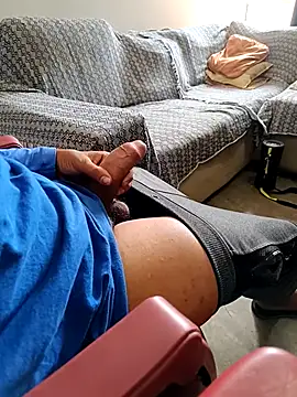 Snapshot of dogstanx chatting on October 21, 2025, 4:51 pm dogstanx online show from October 21, 2025, 4:51 pm