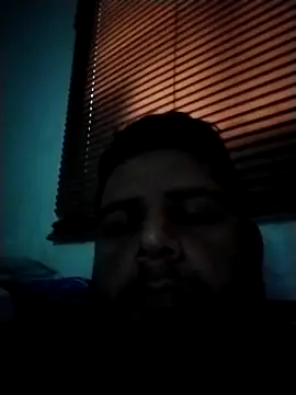 Snapshot of Eduar0015 chatting on October 14, 2025, 10:43 pm Eduar0015 online show from October 14, 2025, 10:43 pm