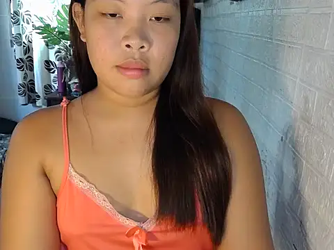 Snapshot of prettyoliviax chatting on October 17, 2025, 1:09 am prettyoliviax online show from October 17, 2025, 1:09 am