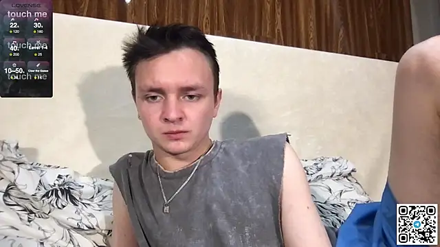 Snapshot of Logan_mett chatting on October 30, 2025, 8:42 pm Logan mett online show from October 30, 2025, 8:42 pm