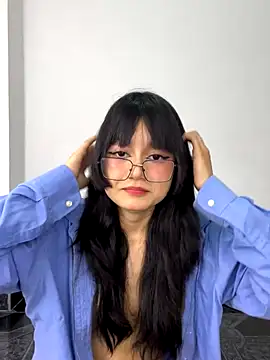 Snapshot of AnaisXoXo chatting on November 9, 2025, 12:20 am AnaisXoXo online show from November 9, 2025, 12:20 am