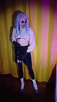 adrianalamonella online show from October 16, 2025, 1:12 pm