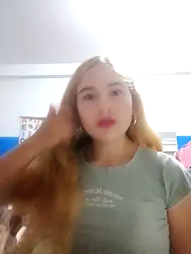 Snapshot of Lana_pohenix chatting on November 6, 2025, 1:39 am Lana pohenix online show from November 6, 2025, 1:39 am