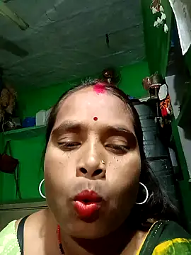 Rajni gupta online show from October 22, 2025, 10:37 am