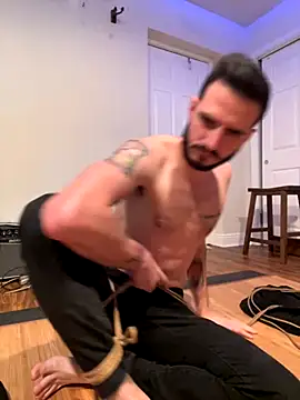 vdoesrope online show from October 18, 2025, 4:37 am