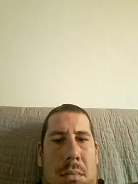 Snapshot of Szeximado31 chatting on October 18, 2025, 6:48 am Szeximado31 online show from October 18, 2025, 6:48 am