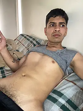 Snapshot of 12Andrew_23 chatting on October 29, 2025, 7:26 pm 12Andrew 23 online show from October 29, 2025, 7:26 pm