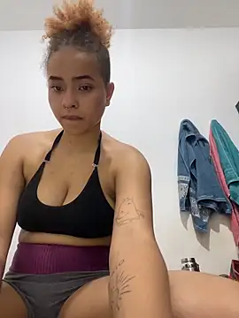 Snapshot of guinness_cp chatting on November 8, 2025, 12:00 am guinness cp online show from November 8, 2025, 12:00 am