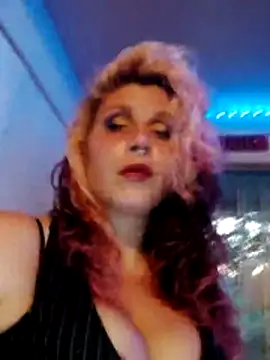 Snapshot of dollfacegang chatting on November 14, 2025, 12:53 am dollfacegang online show from November 14, 2025, 12:53 am