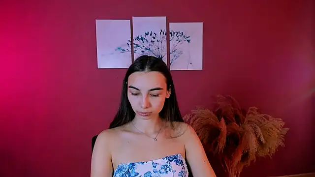 Snapshot of kira_light__ chatting on October 24, 2025, 8:33 am kira light   online show from October 24, 2025, 8:33 am